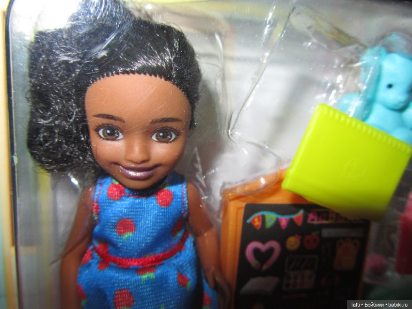 Челси мулатка, 14 см .Клуб Барби и Челси (фото 6)