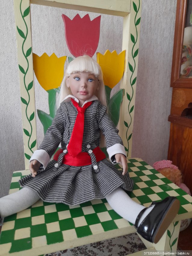 Голубоглазая блондинка — Коллекционные куклы (фото 4)