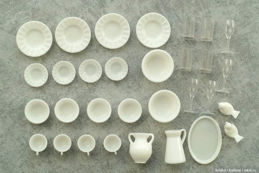 Набор посуды для буфета (масштаб 1:6)