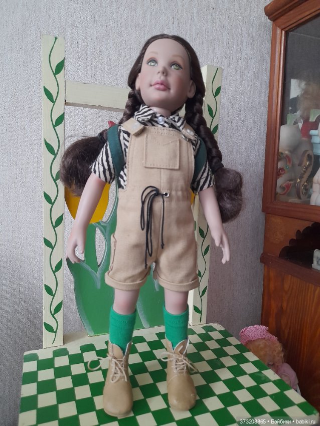 Зеленоглазая туристка — Коллекционные куклы (фото 2)