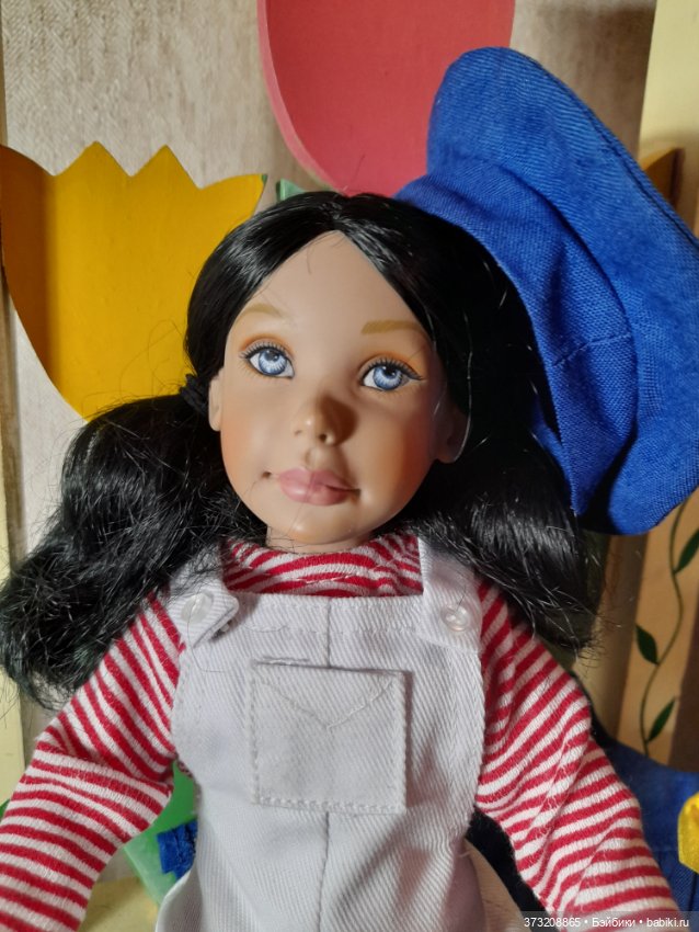 Маленькая художница — Коллекционные куклы