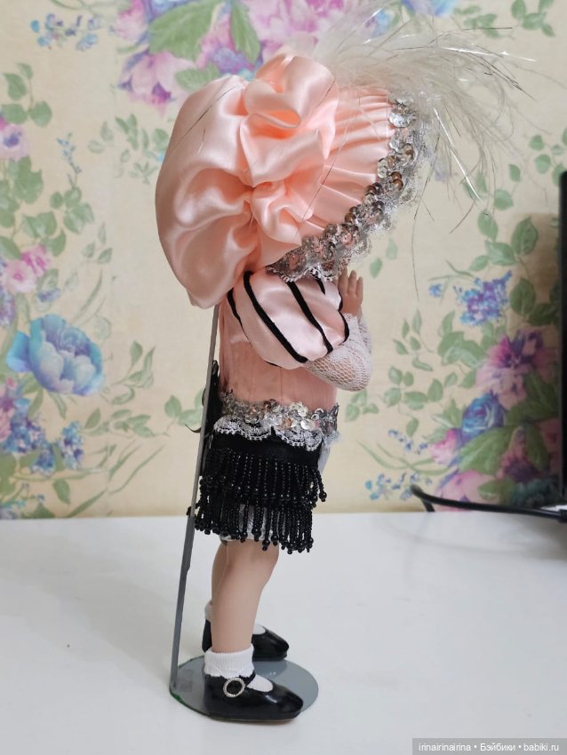 Паж (Ширли Темпл), 403.6 — Фарфоровые куклы (фото 4)