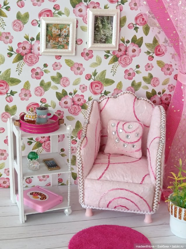 Кресло и этажерка для куклы 15-16см (фото 2)