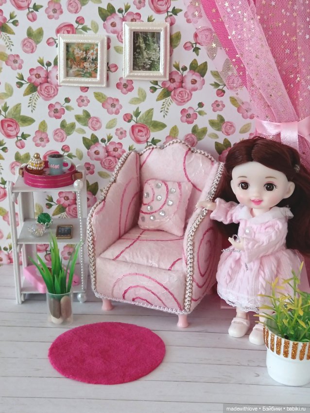 Кресло и этажерка для куклы 15-16см (фото 3)