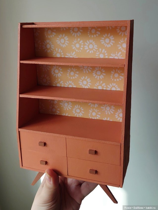 Буфет "персик с ромашками"