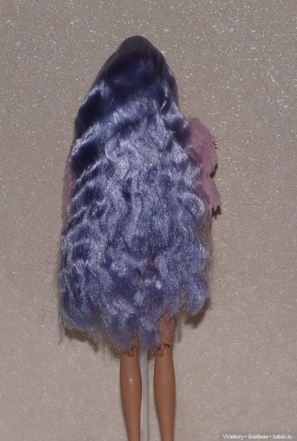 Barbie Экстра - Кукла Милли с сиреневыми волосами (фото 6)