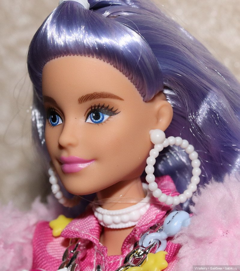 Barbie Экстра - Кукла Милли с сиреневыми волосами (фото 5)