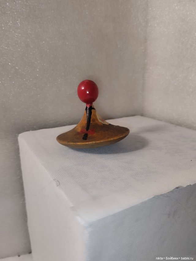 Деревянная игрушка СССР Волчок (фото 3)