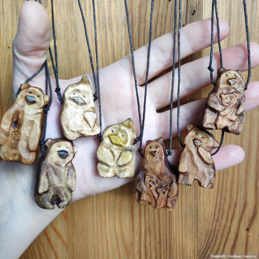 Кулоны мишки из дерева — Авторские игрушки
