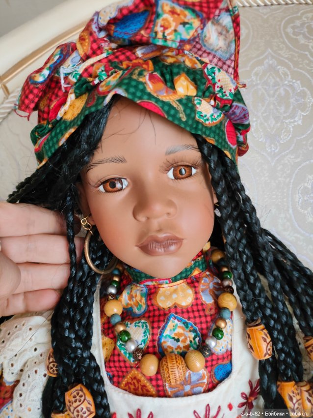 Очень красивая этническая кукла (фото 8)