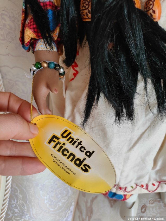 Очень красивая этническая кукла (фото 10)