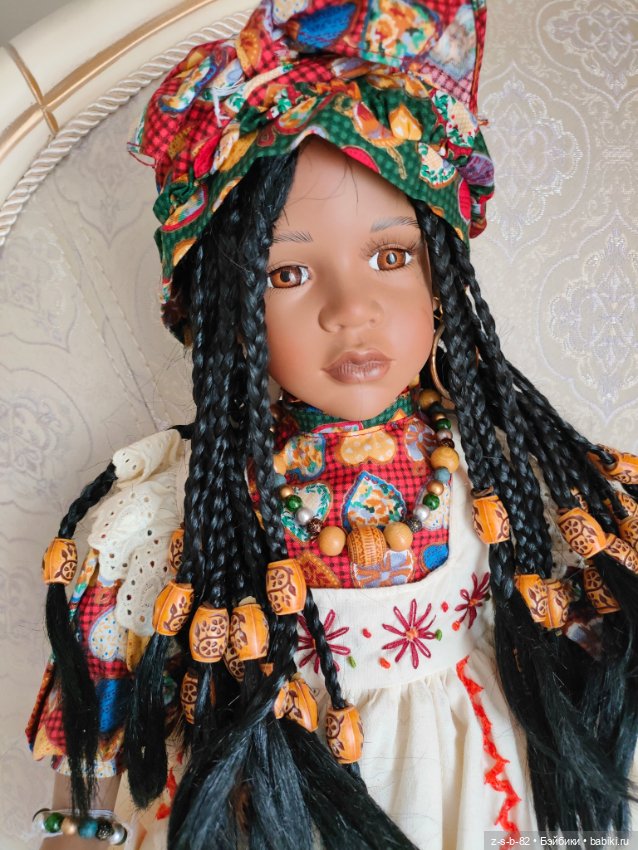 Очень красивая этническая кукла (фото 9)