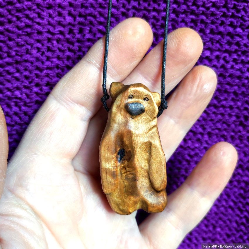 Кулоны мишки из дерева — Авторские игрушки (фото 8)
