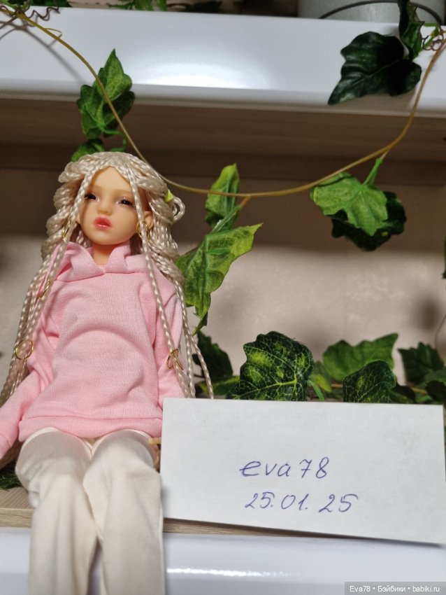 Парик косички на куклу Иден или др. с ОГ 12 см