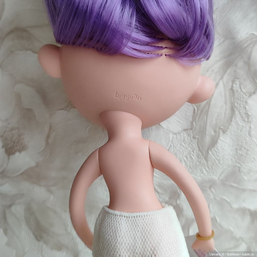 Berjuan кукла Biggers, без одежды, сиреневые волосы УЦЕНКА, 32 см (фото 4)