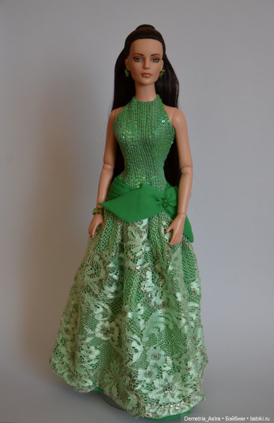 Sydney Mayfare Gala - Tonner doll (фото 2)