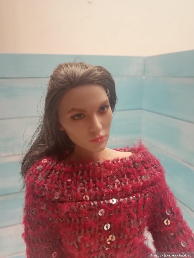 Красивая экшен девушка на теле worldbox (фото 7)