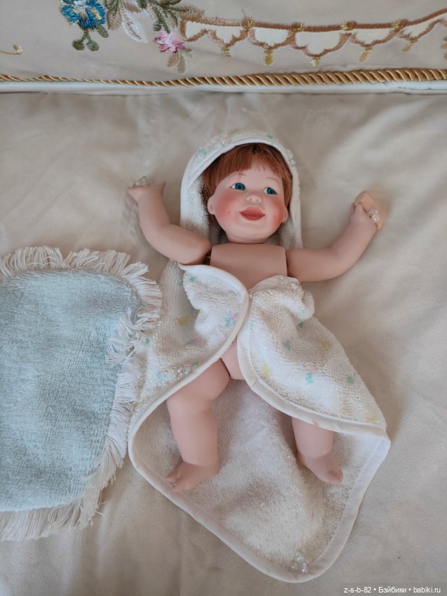 Цельнофарфоровый малыш Эштон Дрейк (фото 10)