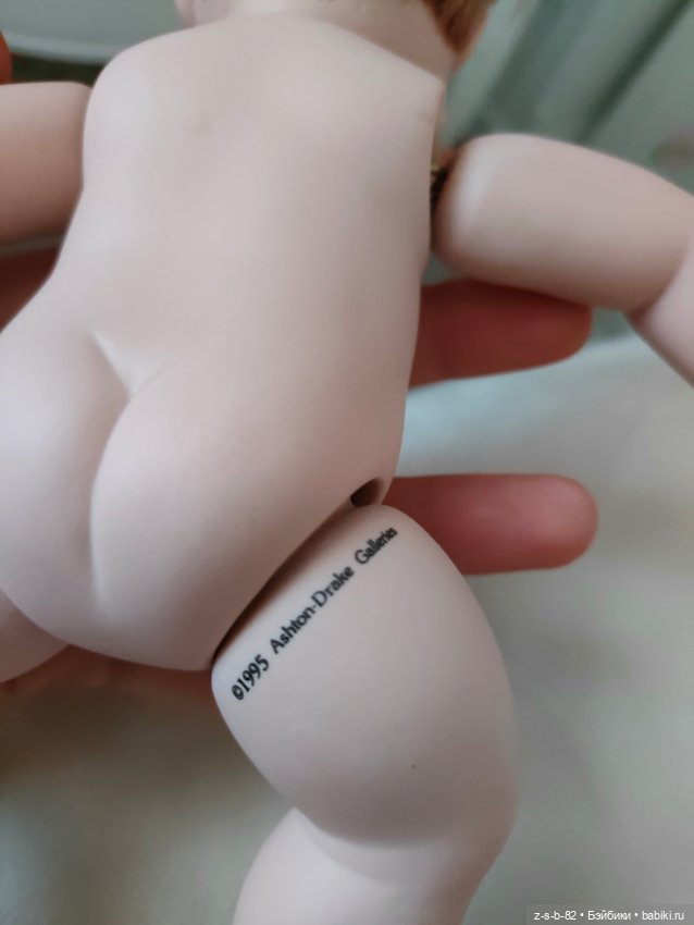 Цельнофарфоровый малыш Эштон Дрейк (фото 4)