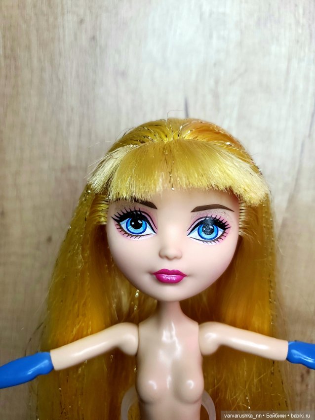 Кукла Ever After High Блонди Локс День коронации (фото 3)