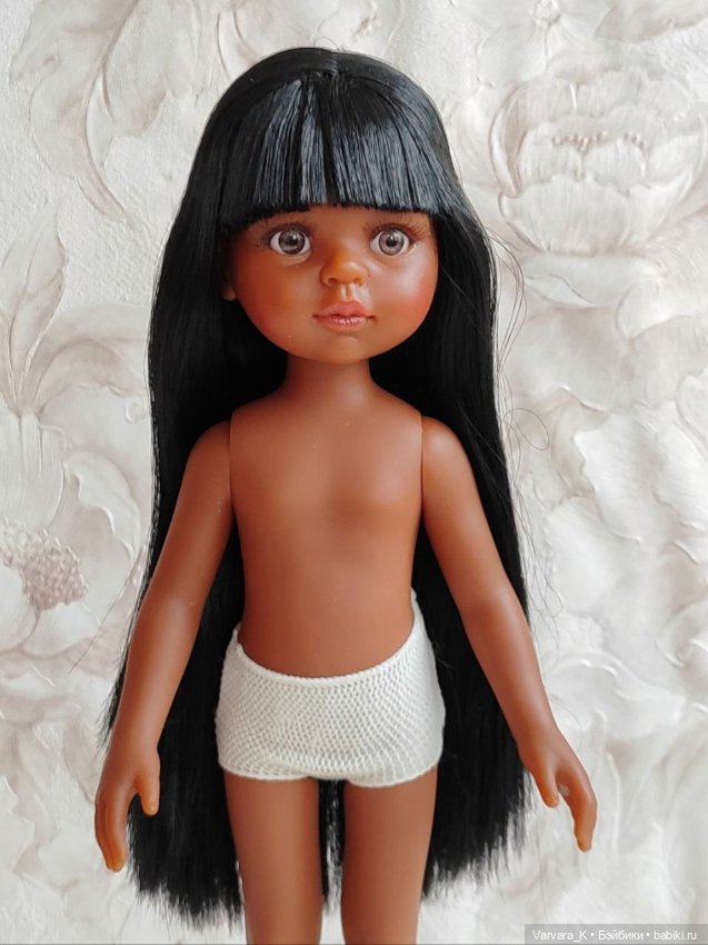 Paola Reina Нора - Карла с челкой в бальном платье, 32 см (фото 8)