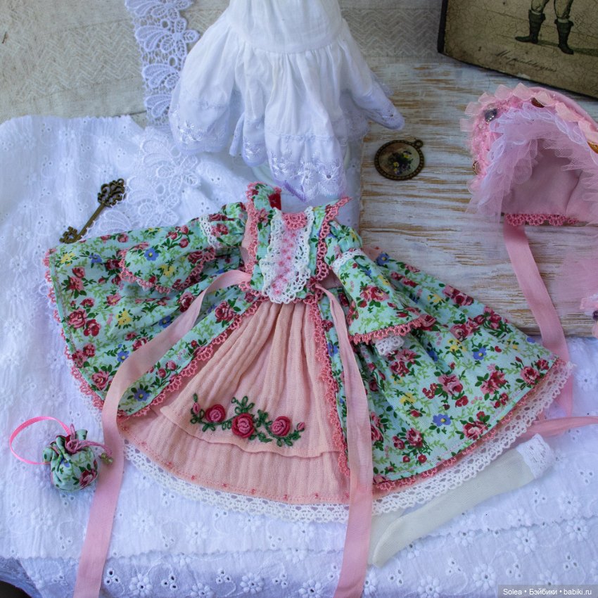 Платье и шляпка в стиле шебби-шик для куклы Блайз (фото 4)