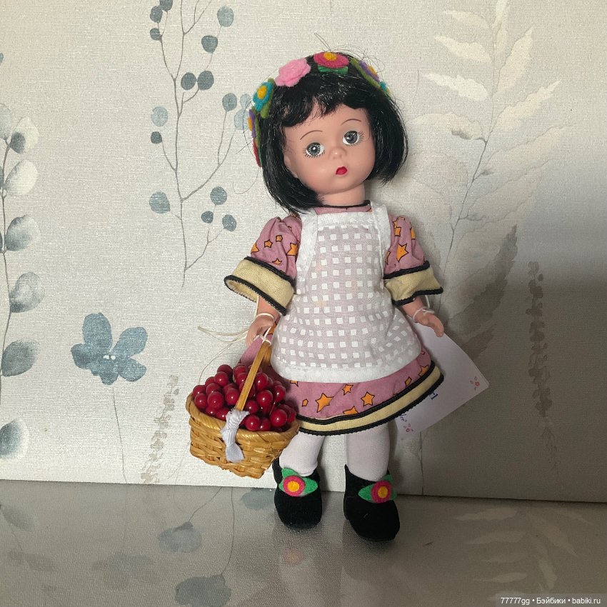 Фефочка с вишенками — Игровые куклы (фото 2)