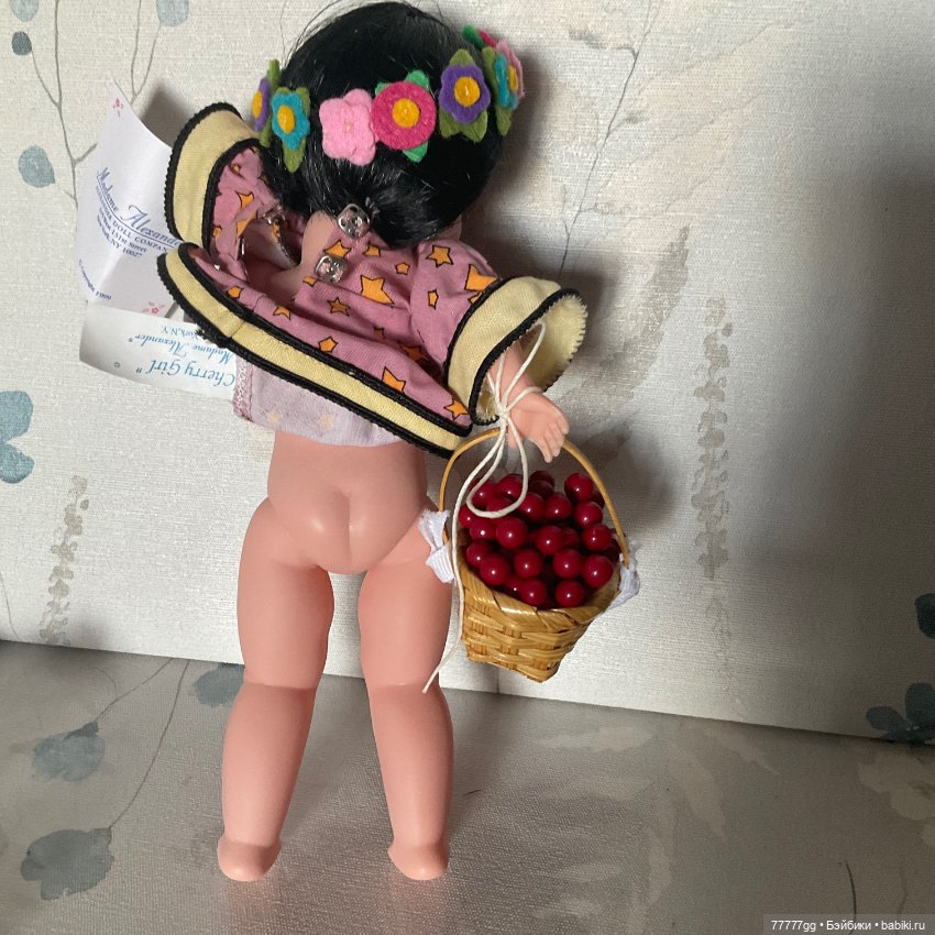 Фефочка с вишенками — Игровые куклы