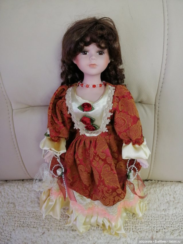 Кукла фарфоровая Алёна 16