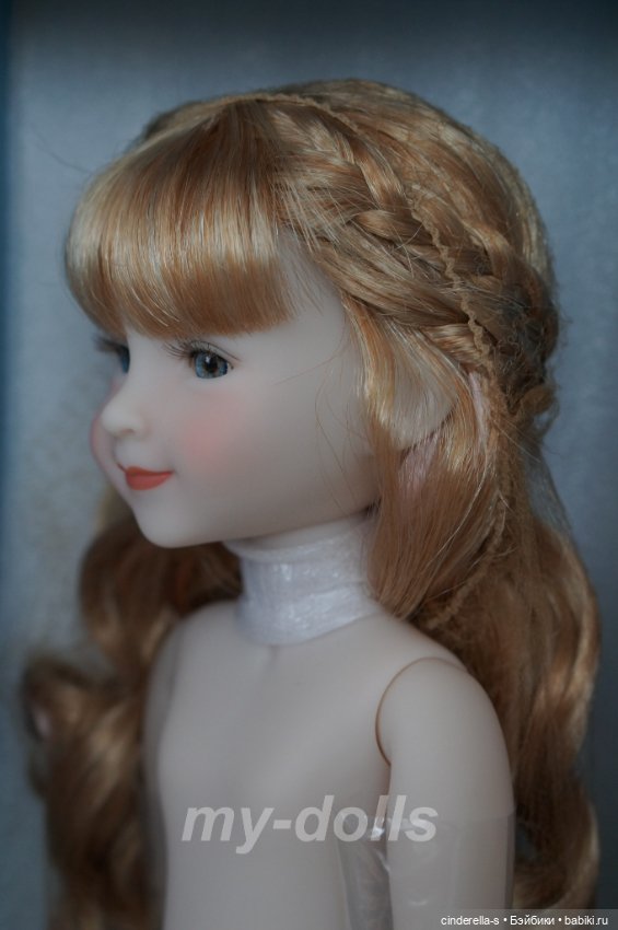 Кукла Сара#2 в клетчатой юбке Ruby Red (фото 10)