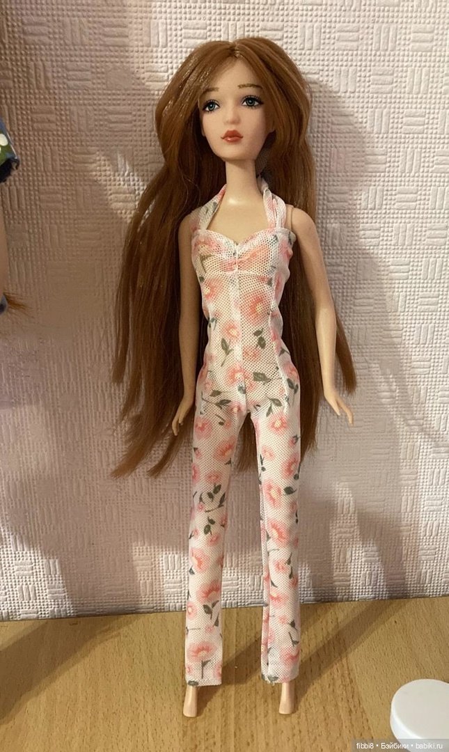 Одежда для Барби и кукол сходных по размеру (фото 7)