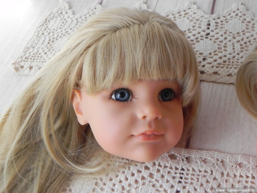 Голова Сары Модницы 2004 года