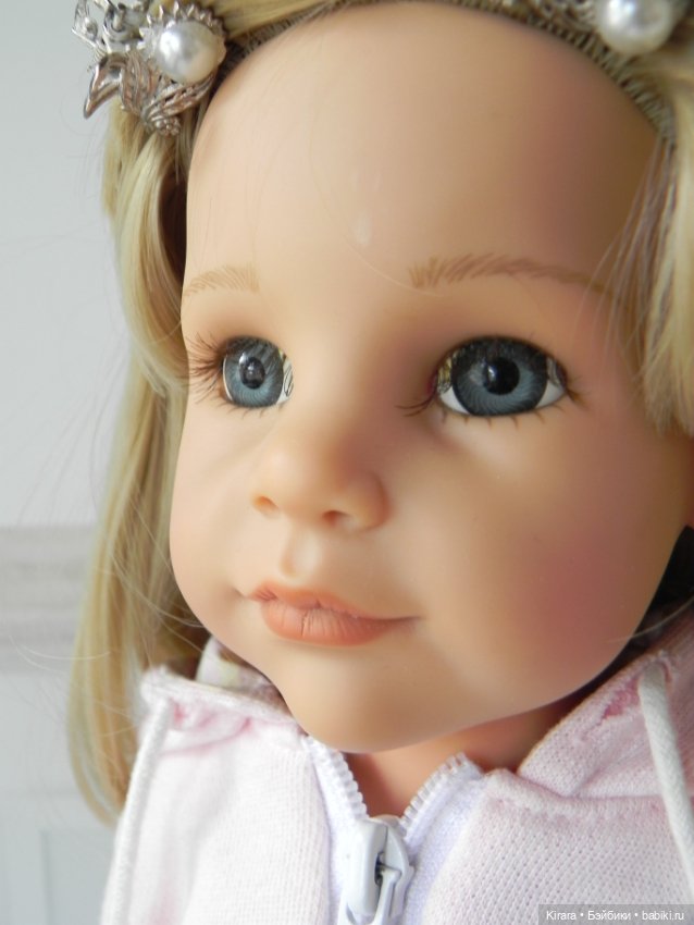 Голова Сары Модницы 2004 года (фото 4)