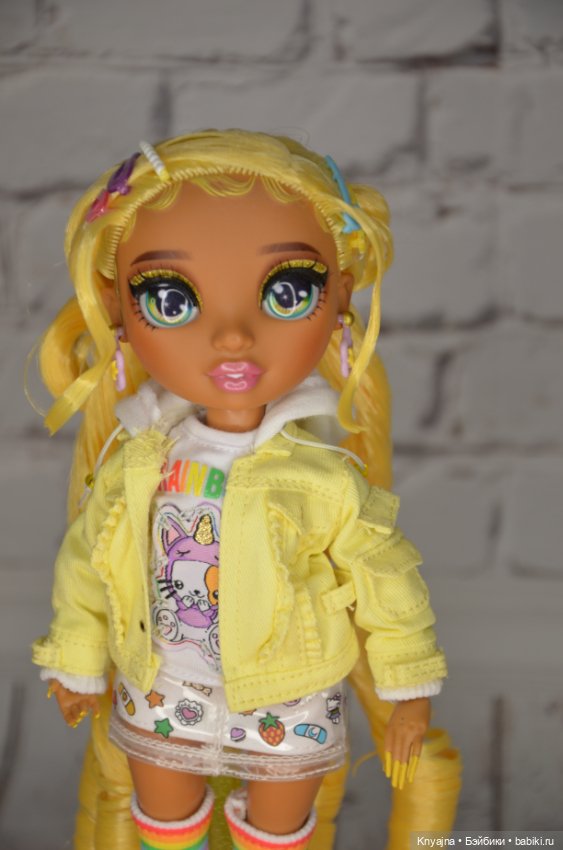 Санни из сета с Луной, Rainbow High, Shadow High (фото 2)