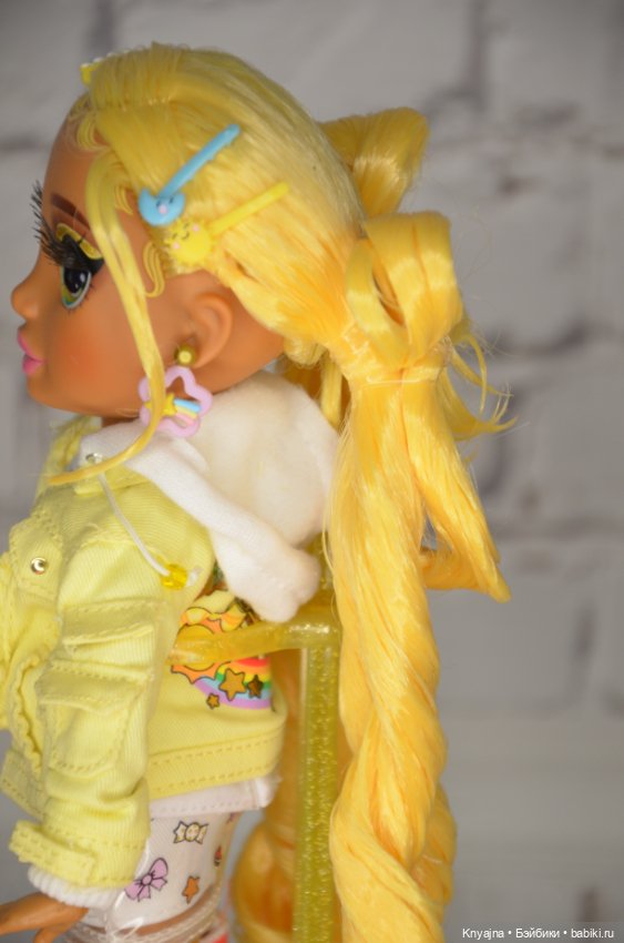 Санни из сета с Луной, Rainbow High, Shadow High (фото 4)