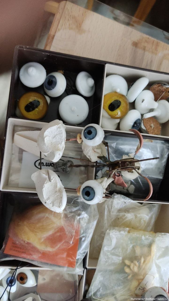 Большой набор для кукольного доктора- глаза, зубы, рокеры и мн др (фото 5)