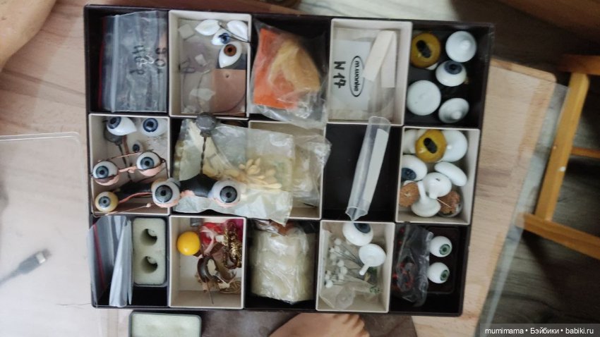 Большой набор для кукольного доктора- глаза, зубы, рокеры и мн др (фото 2)