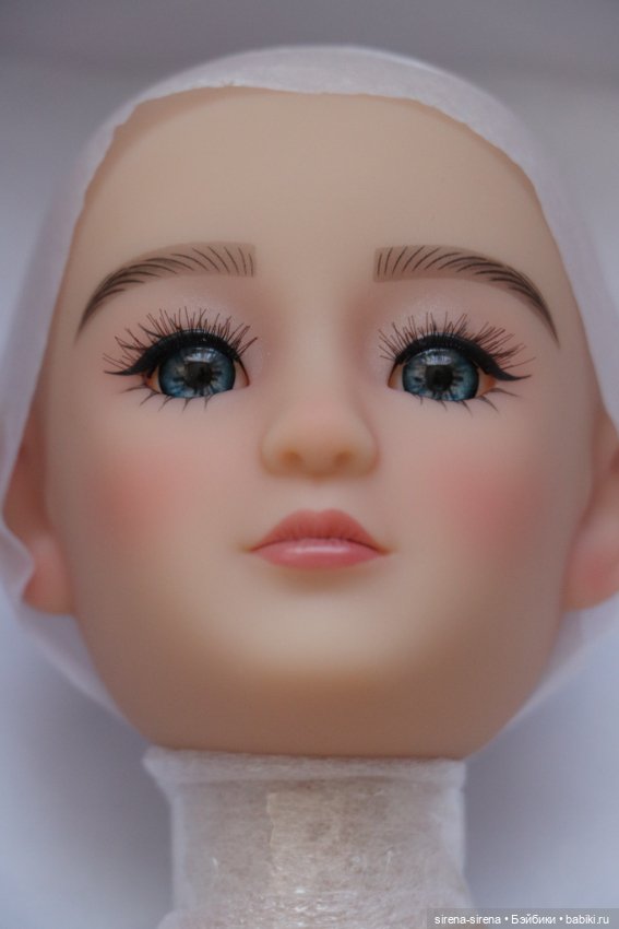 Флора от Руби Ред, Flora Ruby Red, нюд (фото 10)