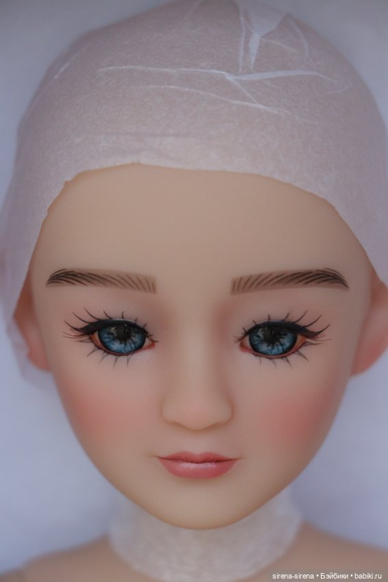 Флора от Руби Ред, Flora Ruby Red, нюд