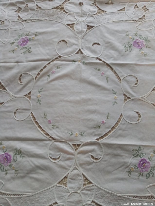 Красивая винтажная скатерть (фото 2)