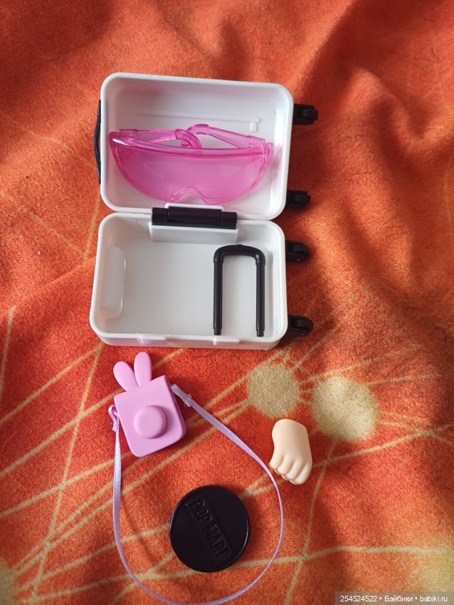 Вия зимняя от PopMart — Шарнирные куклы (не BJD) (фото 7)