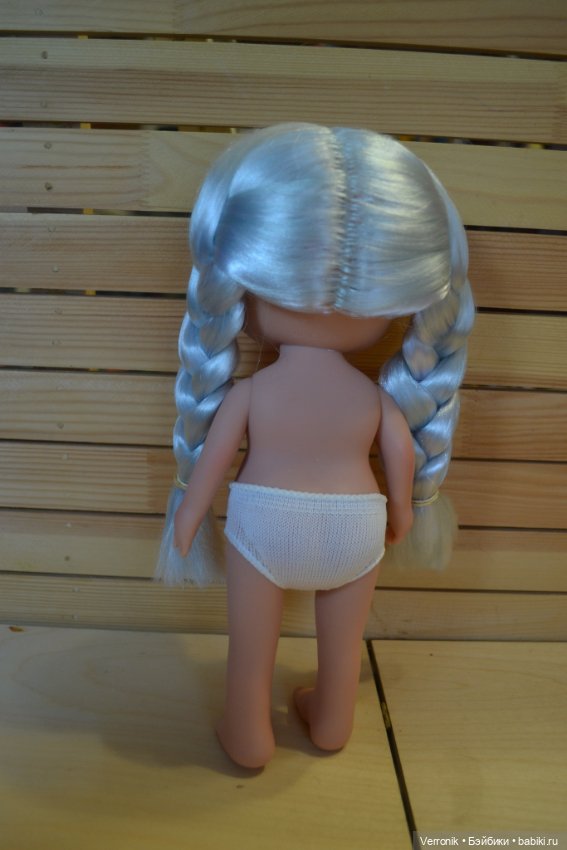 Нинес д'Онил - Nines d'Onil - Мия без одежды (30 см) - Мия с косичками (фото 7)