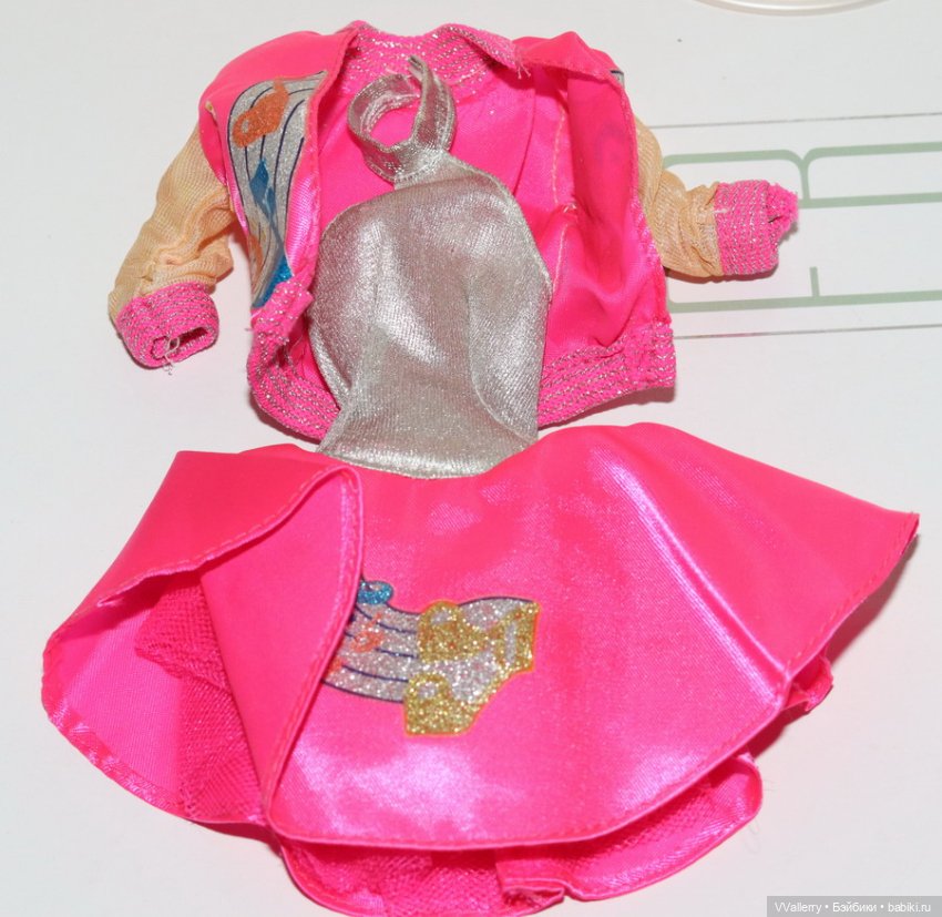 Аутфит от Barbie and the Sensations