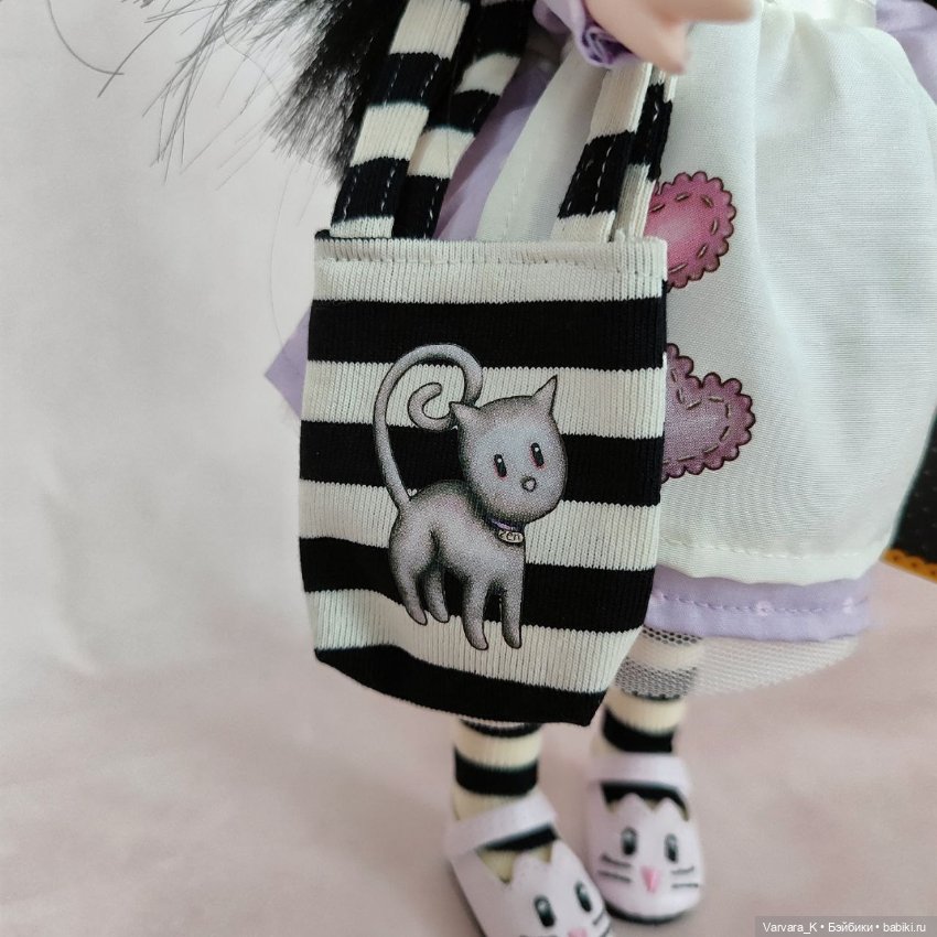 Santoro Gorjuss, Paola Reina , Котята ( Высокие хвостики ), 32 см, № 1 (фото 8)