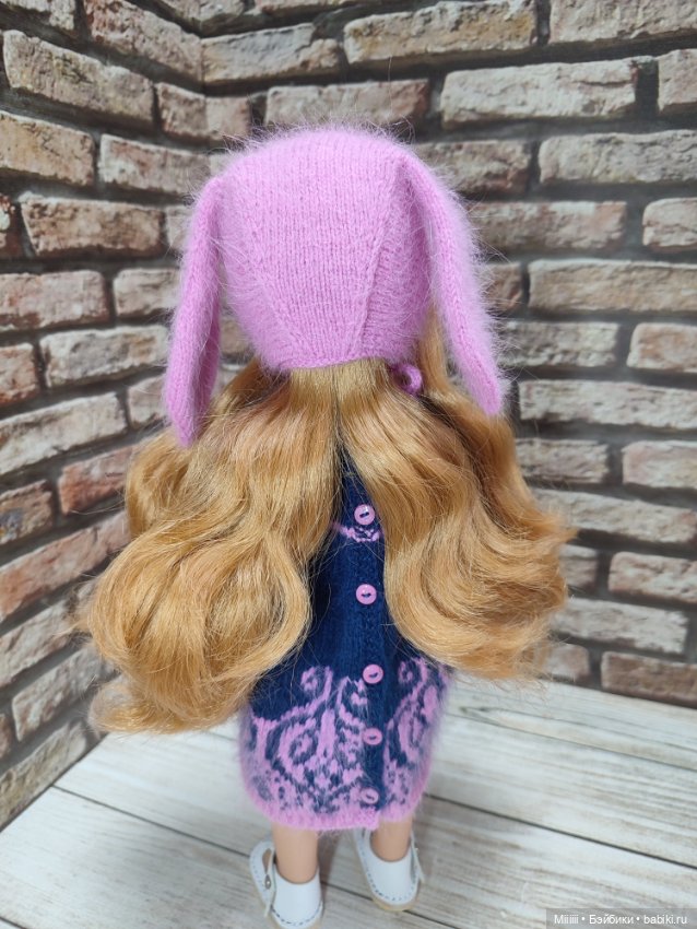 Комплект одежды Ажурная Зайка для кукол Паола Рейна Paola Reina (фото 9)