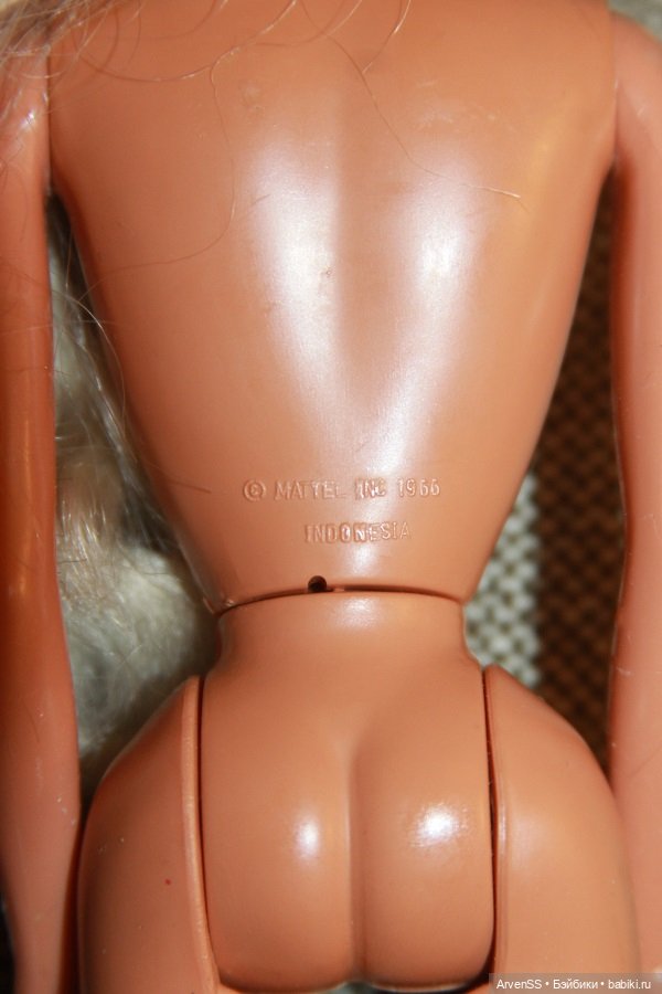 Винтажная суперстарка Барби Glitter Beach (1993) (фото 6)