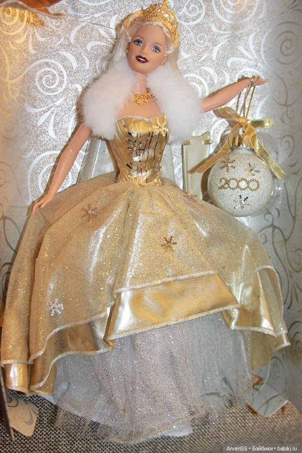 Винтажная Barbie Holiday Celebration Special Edition 2000 Doll Millennium Glass Ornament (фото 2)