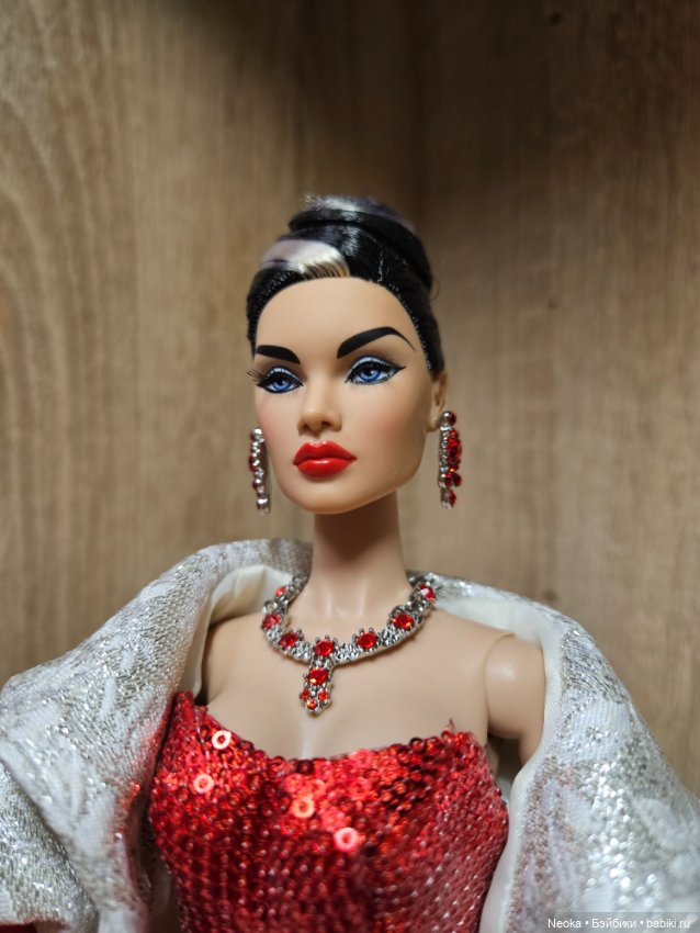 Кукла Sparkling New Year Victoire Roux (MIB) (фото 8)