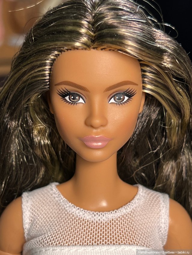 Barbie looks Lina #1 — Игровые куклы