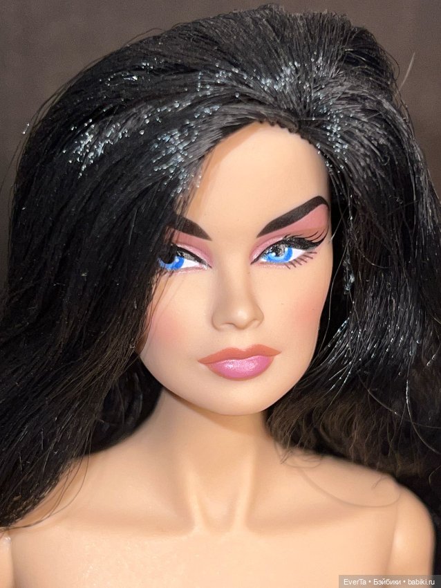 Вероника — Фэшн